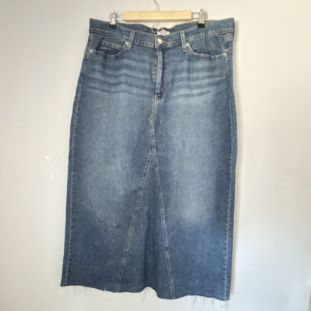 Levi Strauss Signature Gold Long Jean Skirt Size 18 W34